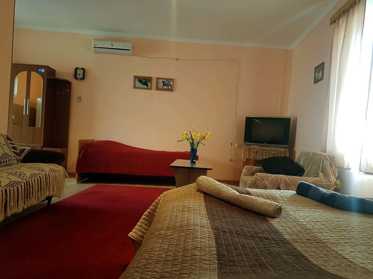 Guest House Villa 크바렐리 외부 사진