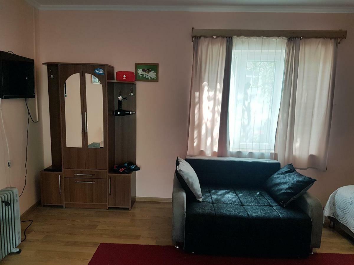 Guest House Villa 크바렐리 외부 사진